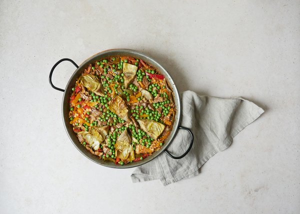 Quels sont les secrets pour une paella végétarienne aux légumes de saison et safran ?