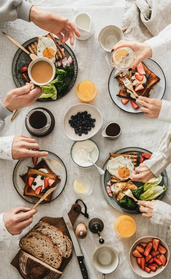 Comment élaborer un menu de brunch inspiré des différentes cuisines du monde?